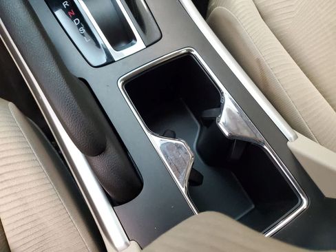 Used 2014 Honda Accord LX image 7