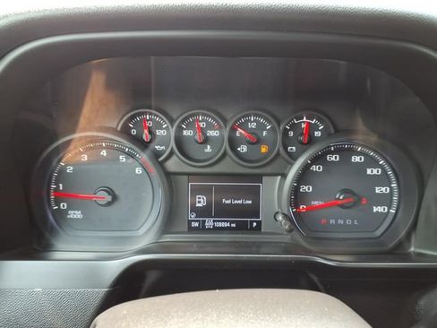 Used 2020 Chevrolet Silverado 1500 Custom w/ Custom Value Package AWD/4WD image 16