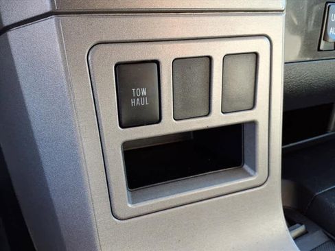 Used 2016 Toyota Sequoia SR5 image 23