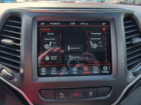 Used 2021 Jeep Cherokee Trailhawk AWD/4WD image 6