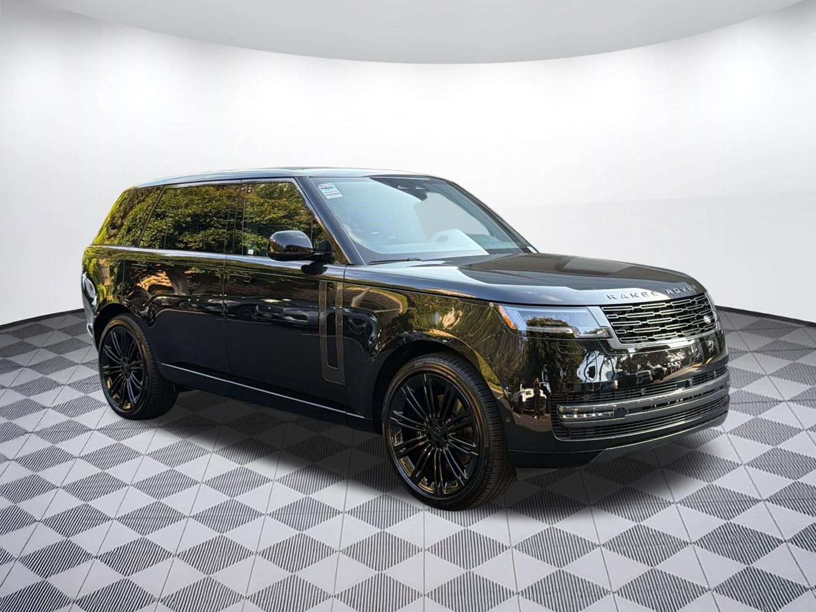 New 2026 Land Rover Range Rover Long Wheelbase SE AWD/4WD image 7