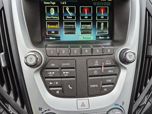 Used 2016 Chevrolet Equinox LT w/ Convenience Package image 16