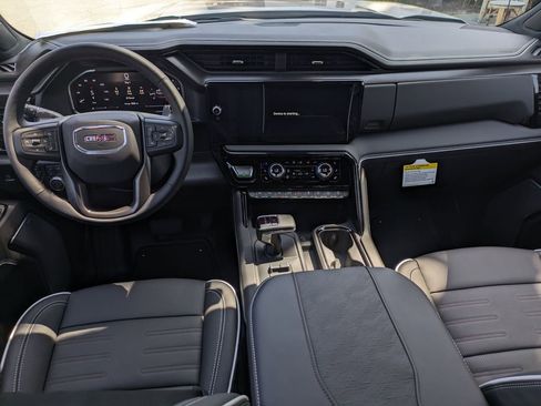 New 2026 GMC Sierra 1500 AT4X AWD/4WD image 24