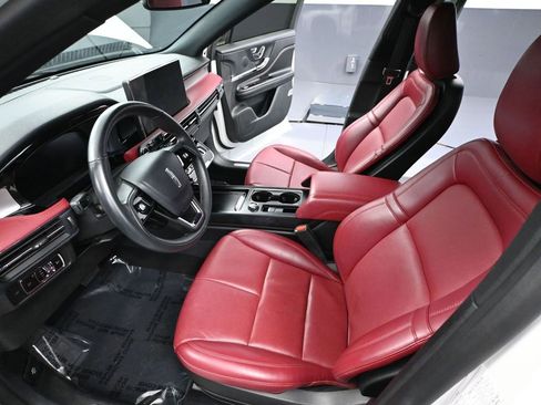 Used 2023 Lincoln Corsair Reserve w/ Jet Appearance Package image 22