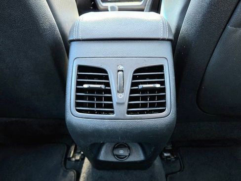 Used 2019 Hyundai Sonata Limited image 40