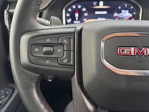 Used 2025 GMC Sierra 1500 AT4 w/ AT4 Premium Package AWD/4WD image 23