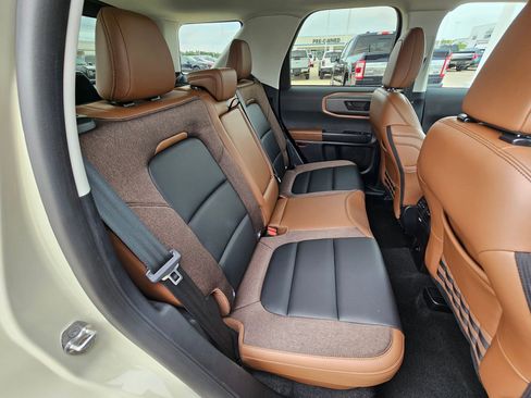 Used 2025 Ford Bronco Sport Outer Banks w/ Outer Banks Tech Package+ AWD/4WD image 58