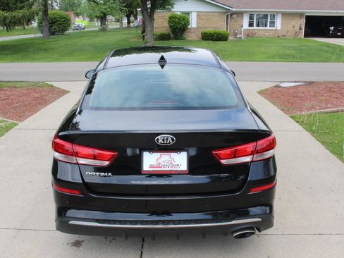 Used 2019 Kia Optima LX w/ LX 17" Wheel Package FWD image 9