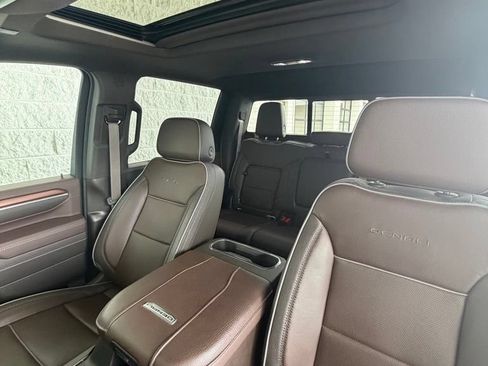 Certified 2025 GMC Sierra 3500 Denali w/ Denali Reserve Package AWD/4WD image 2