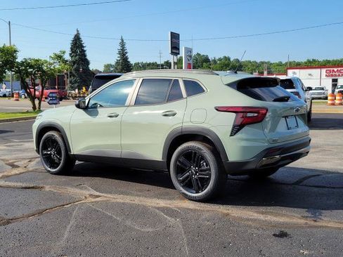 New 2026 Chevrolet Trax ACTIV w/ Driver Confidence Package FWD image 3