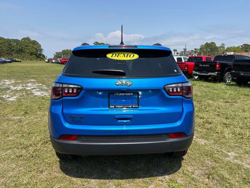 New 2026 Jeep Compass Latitude AWD/4WD image 4