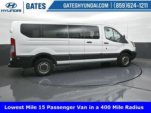 Used 2016 Ford Transit 350 XL image 3
