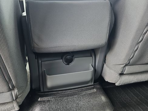 Used 2013 Ford F150 XLT w/ Luxury Equipment Group AWD/4WD image 14