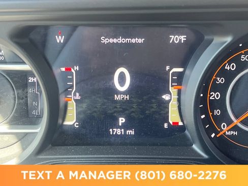 Used 2025 Jeep Gladiator Sport AWD/4WD image 19