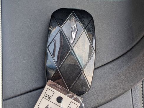 New 2026 Genesis G70 2.5T Prestige image 30