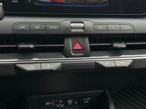Certified 2026 Kia K4 EX FWD image 18