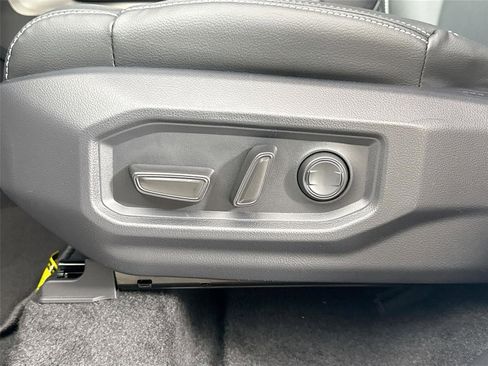 New 2026 Toyota Tundra SR5 image 31