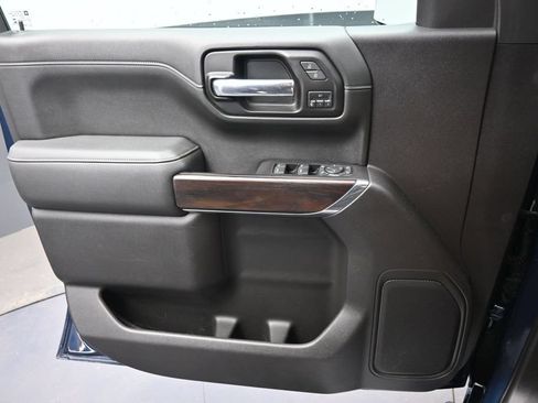 Used 2019 GMC Sierra 1500 SLT w/ SLT Premium Package AWD/4WD image 22