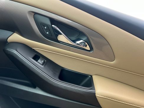 Used 2023 Chevrolet Traverse Premier w/ LPO, Floor Liner Package image 32