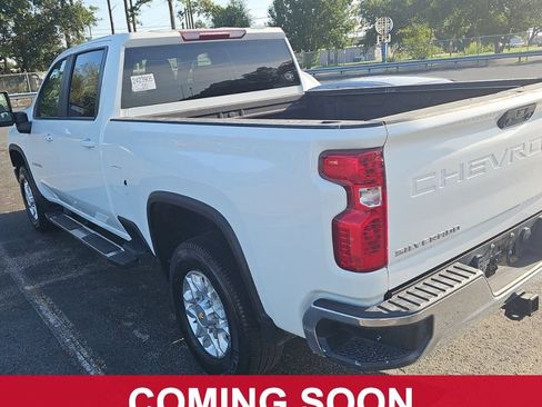 Used 2023 Chevrolet Silverado 2500 LT w/ Convenience Package AWD/4WD image 5