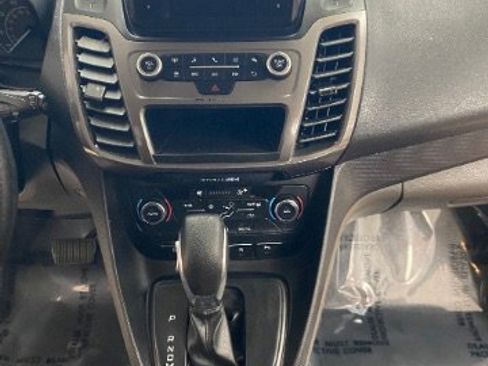 Used 2021 Ford Transit Connect XL FWD image 16
