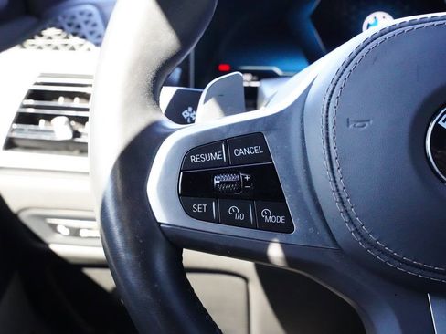 Used 2025 BMW X6 xDrive40i AWD/4WD image 31