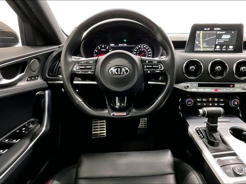 Used 2019 Kia Stinger GT1 RWD image 5