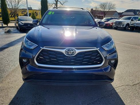 Used 2020 Toyota Highlander XLE image 10