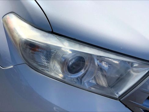 Used 2013 Toyota Highlander Limited FWD image 28