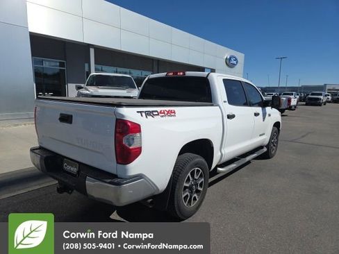 Used 2015 Toyota Tundra SR5 w/ TRD Off Road Package image 7