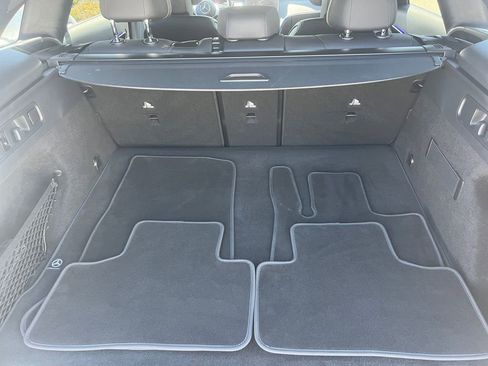 Used 2026 Mercedes-Benz GLC 300 4MATIC image 19