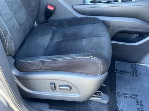 Used 2018 Nissan Murano SV w/ Premium Package image 27