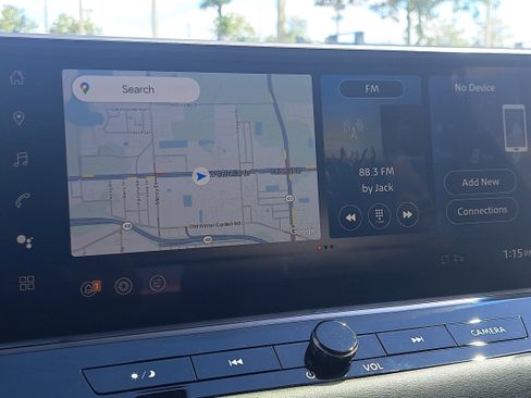 Certified 2025 Nissan Rogue SL image 25