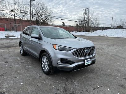 Used 2024 Ford Edge SEL w/ Convenience Package