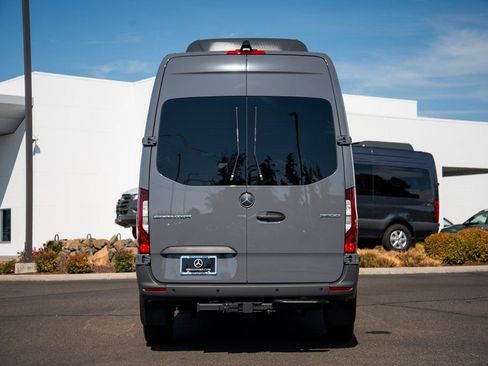 New 2025 Mercedes-Benz Sprinter 2500 image 3
