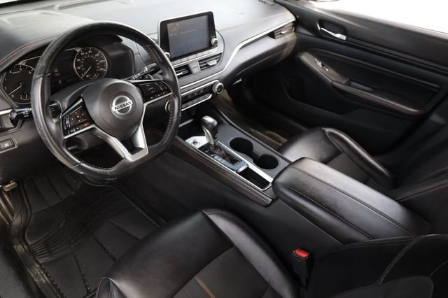 Used 2020 Nissan Altima 2.5 SR FWD image 6