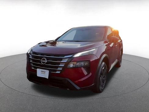 Used 2025 Nissan Rogue SV image 7