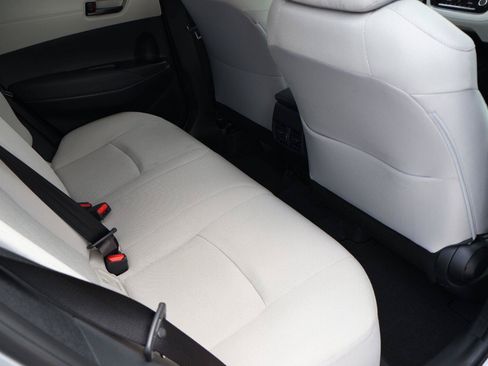 Used 2026 Toyota Corolla Cross LE FWD image 15