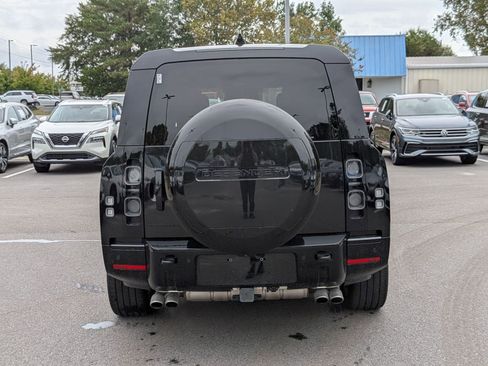 Used 2024 Land Rover Defender 130 V8 image 4