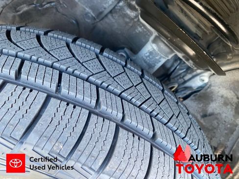Certified 2019 Toyota RAV4 XLE FWD image 12