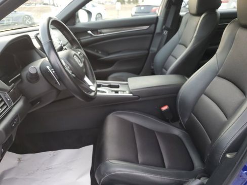 Certified 2022 Honda Accord Sport image 28
