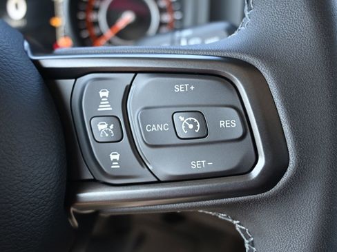 New 2026 Jeep Gladiator Willys image 10