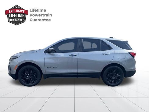 Used 2024 Chevrolet Equinox LS w/ LS Convenience Package image 2