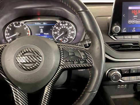 Used 2021 Nissan Altima 2.5 SR w/ SR Premium Package image 19