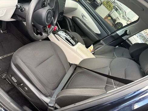 Used 2023 Hyundai Tucson Blue AWD/4WD image 12