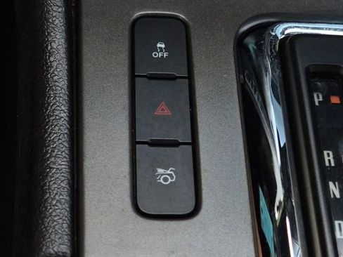 Used 2014 Ford Mustang GT Premium w/ Comfort Package image 29