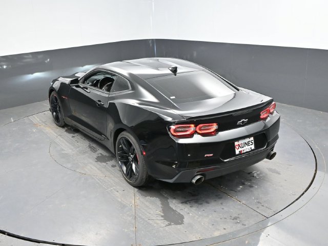 Used 2022 Chevrolet Camaro LT w/ Redline Edition RWD image 34
