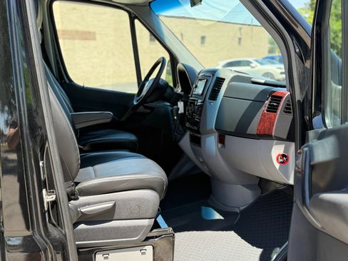 Used 2016 Mercedes-Benz Sprinter 3500 image 13