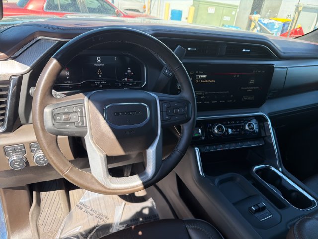Used 2024 GMC Sierra 2500 Denali AWD/4WD image 16