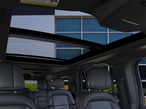 New 2026 Lincoln Navigator L Reserve w/ Jet Appearance Package image 22